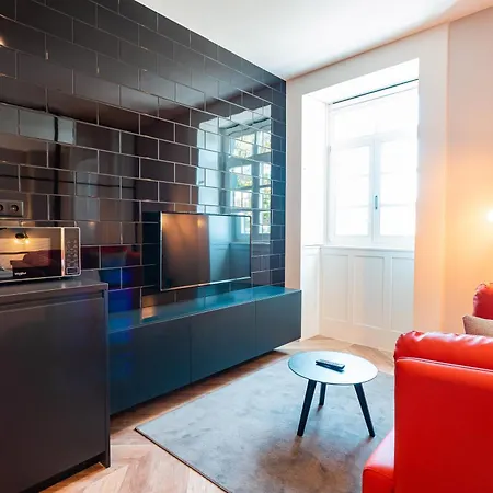 Flh Viola Market Flats