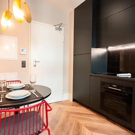 Flh Viola Market Flats شقة فونشال