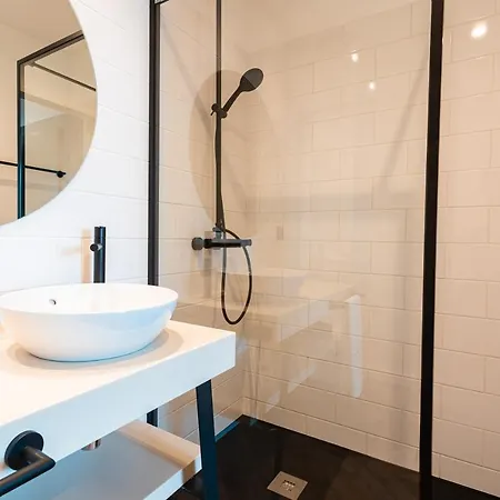 Flh Viola Market Flats Funchal (Madeira)