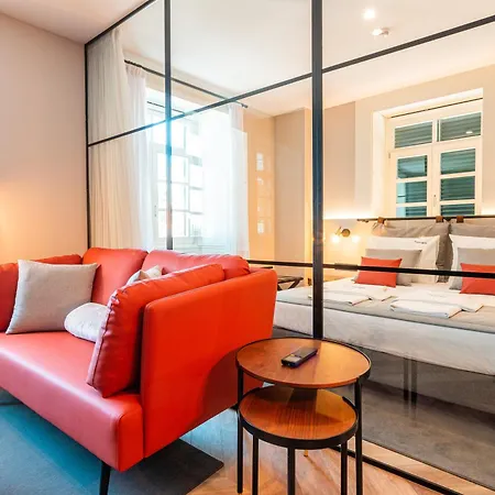 Flh Viola Market Flats *